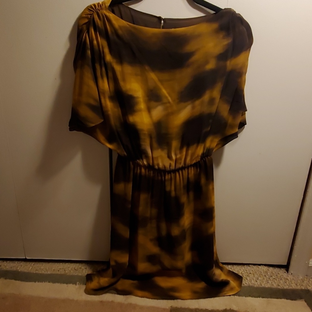 Alice &Olivia Leopard silk mini dresses